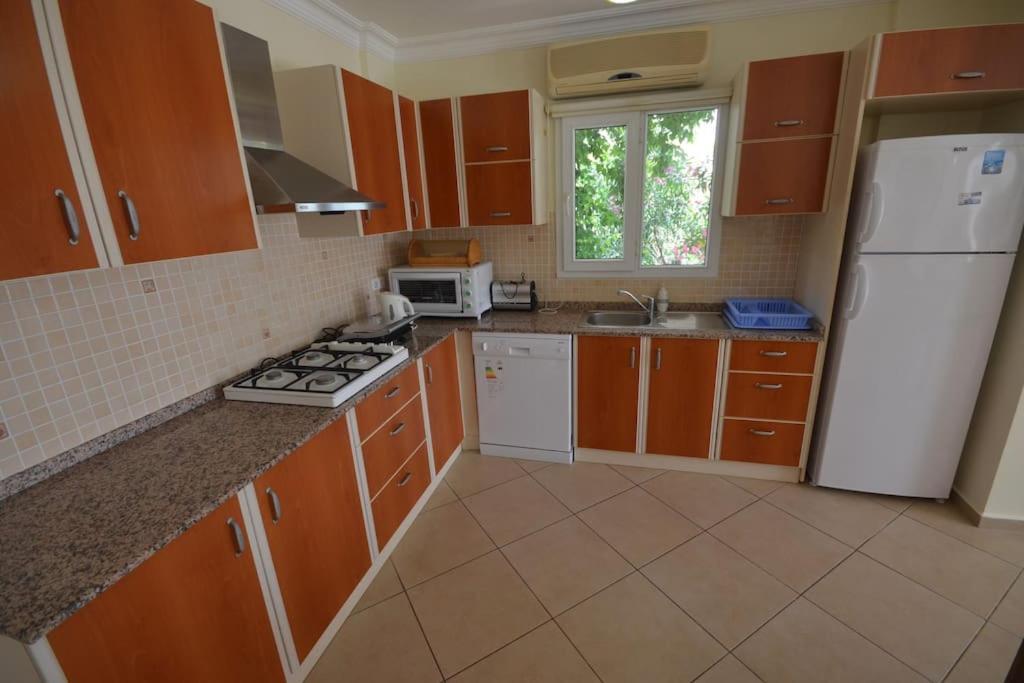 Villa Leton Kleo - Kalkan Center ภายนอก รูปภาพ