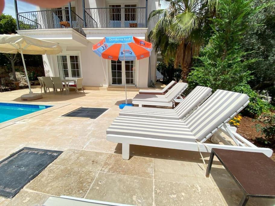 Villa Leton Kleo - Kalkan Center ภายนอก รูปภาพ