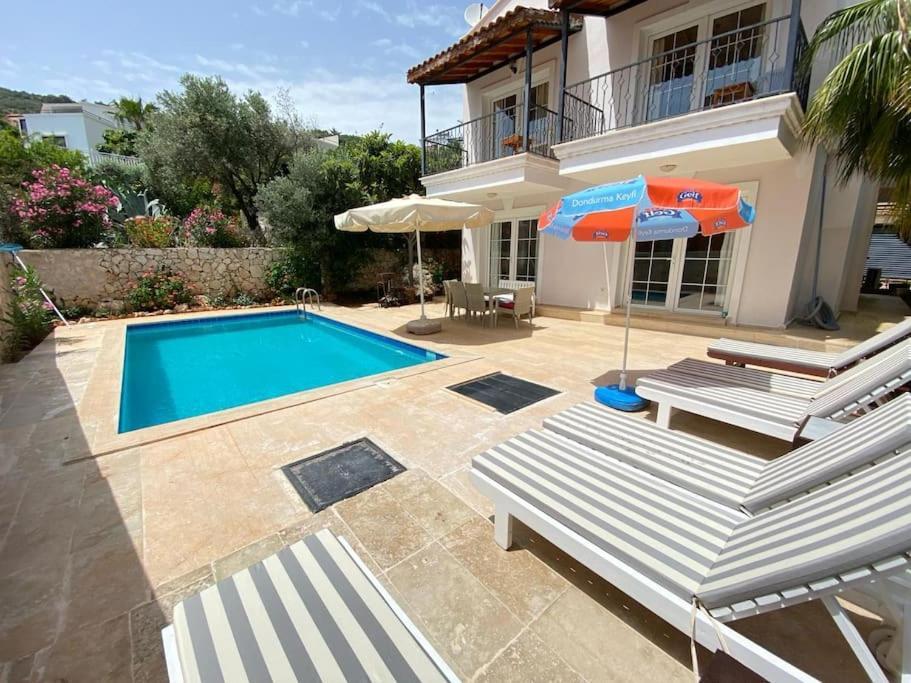 Villa Leton Kleo - Kalkan Center ภายนอก รูปภาพ